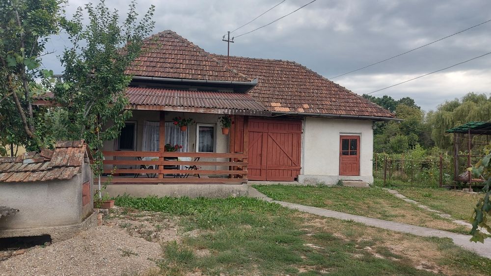 Vând casa în Somcuta Mare