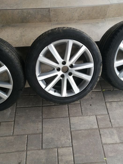 Jante R17 5x112 compatibile seat, audi, skoda au fost pe un passat b6.