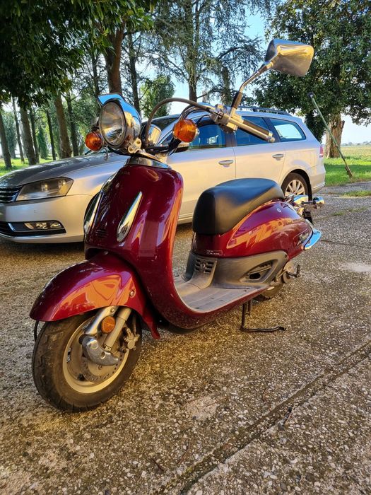 X max 250, Shadow 50,Vespa LX 50,YamahaXJ6