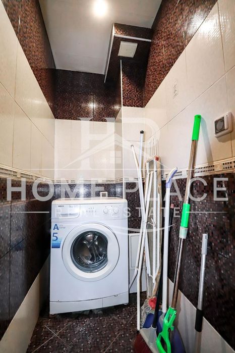 Дава се под наем Тристаен апартамент в Варна, Център - 92 кв.м за 648.21 € - Снимка #11