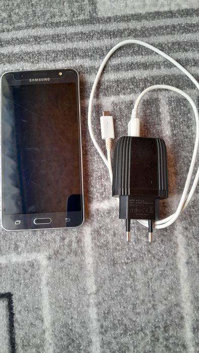 Samsung J5.6  2016.