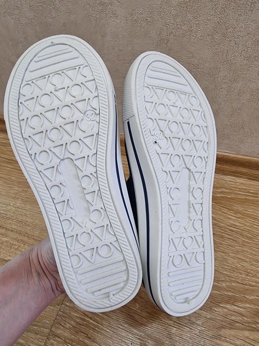 Новые кеды 32 размер