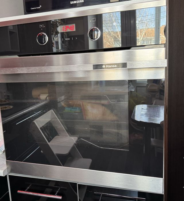 Духовой шкаф встраиваемый Hansa