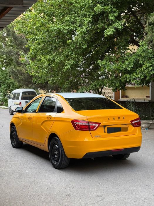 Lada Vesta 2019 — 8