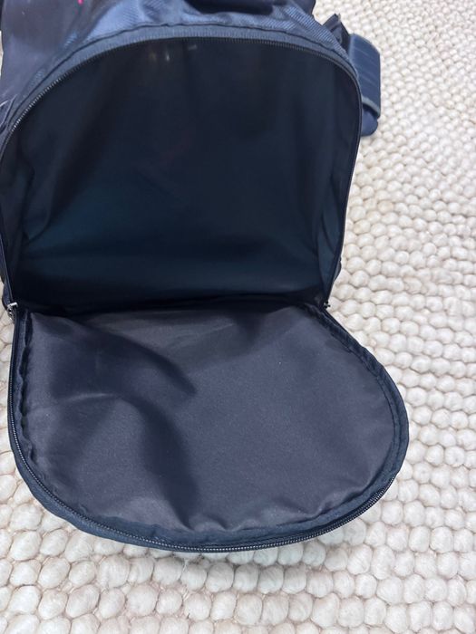 Geanta voiaj Red Bull