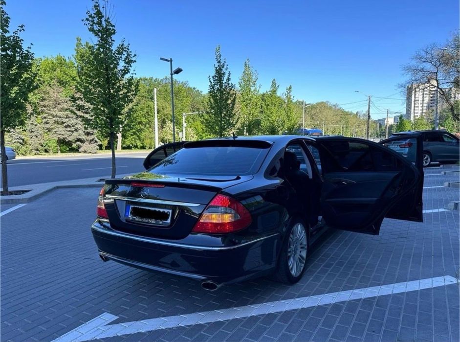 MERCEDES-BENZ E-Class 2008 — imagine 4
