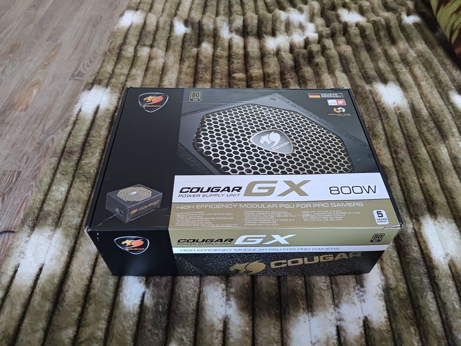 Блок питания Cougar