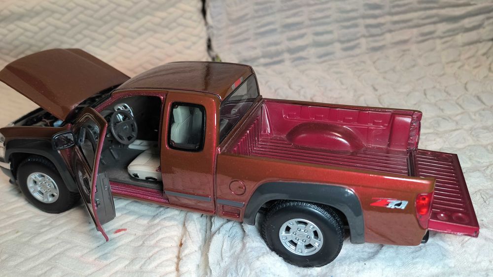 Метални коли -  мащаб 1:18 . ЧАСТ 3