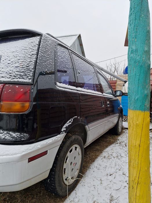 Продам митсубиси спей руннер