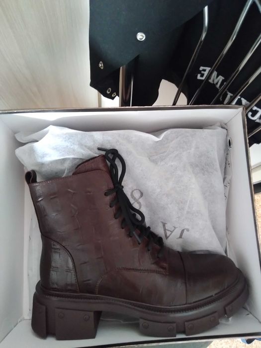 Женская весенняя обувь 38 размера