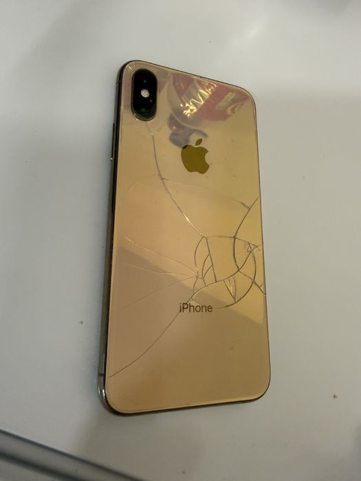 iPhone XS gold 64GB