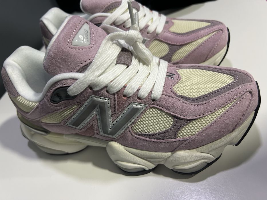 New Balance 9060
