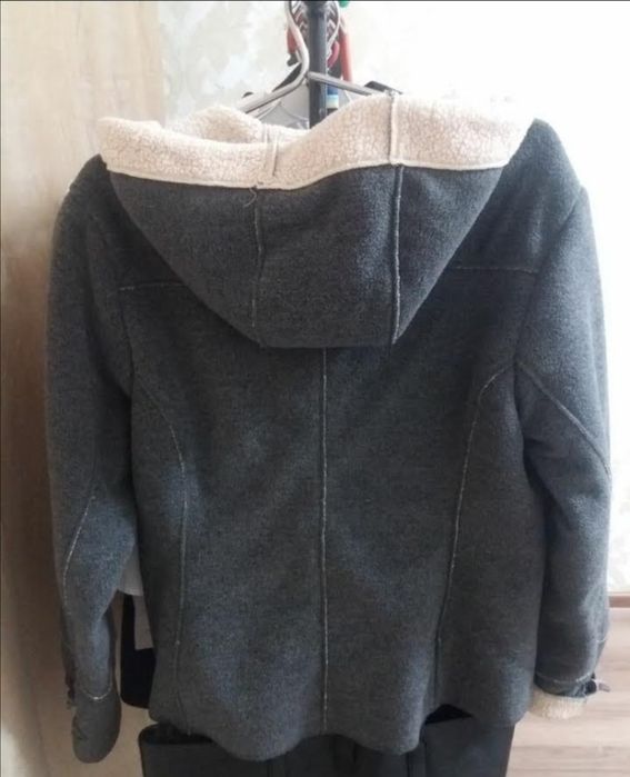 Стильная  куртка на весну