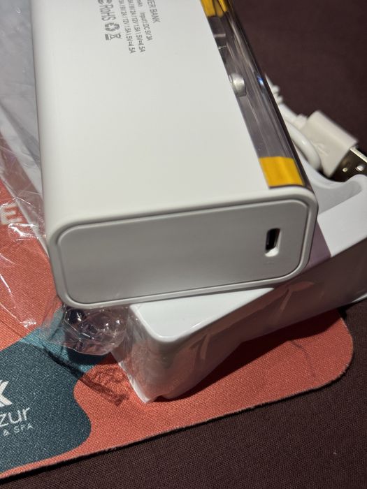 Baterie externă Cyberpunk 20000mAh Power Bank USB-C - Nouă