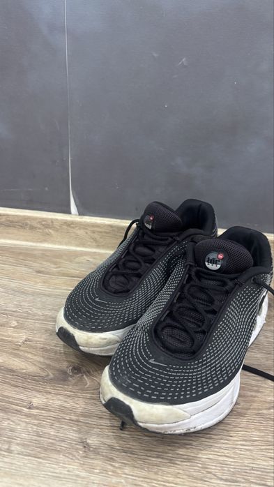 Nike Air Max DN8.