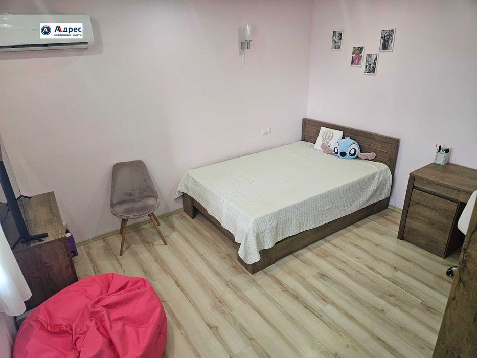 Продава се Четиристаен апартамент в Видин, Център - 122 кв.м за 1141 €/кв.м - Снимка #2