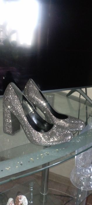 Туфли новые 37 размер