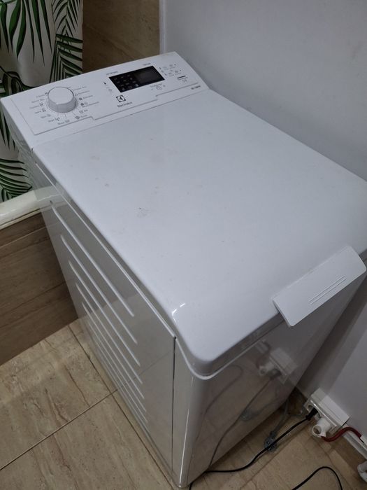 Masina spalat rufe Electrolux