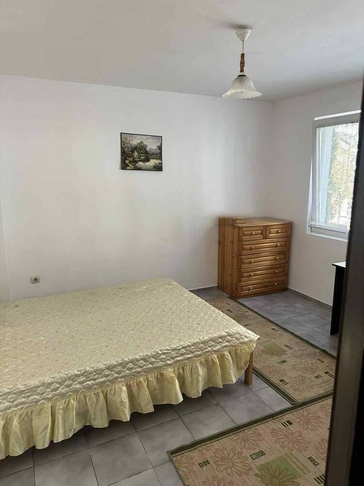 Дава се под наем Тристаен апартамент в Пловдив, Център - 88 кв.м за 580 € - Снимка #5