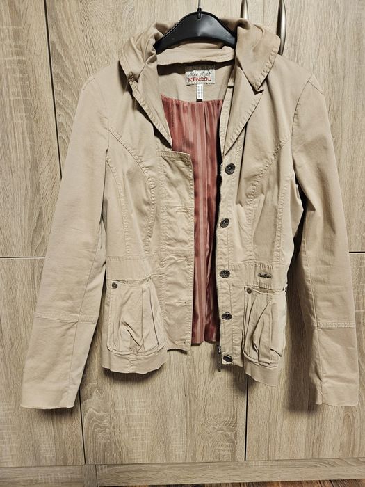 Спортно-елегантно яке  Kensol  46 размер