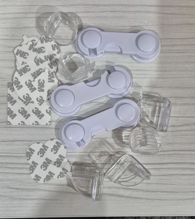 Aparatoare colturiApărătoare pentru colturi si sertare
