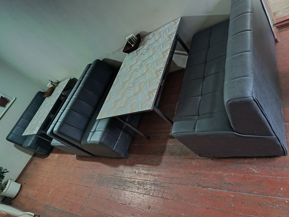 Диван комплект сотилади