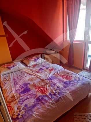 Двустаен апартамент - Колхозен пазар - 14024