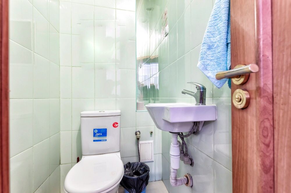 Хорошая, чистая,двухкомнатная квартира.Дом министерств .Байтерек.