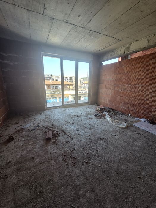 Продава 3-стаен Перник, Изток на акт 14