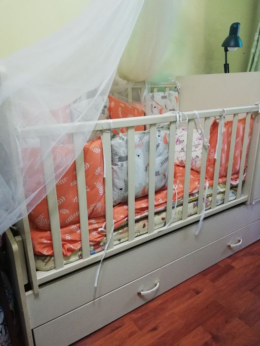 Кроватка детская