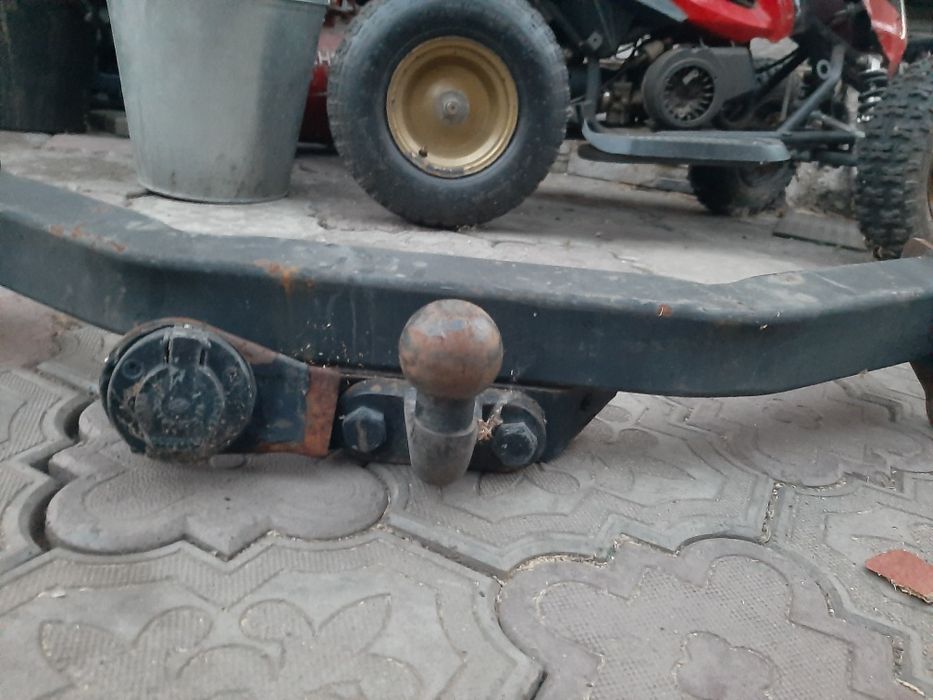 Фаркоп для авто ,прицепное устройство