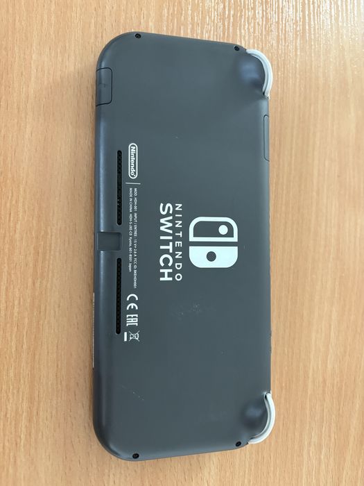 Nintendo switch lite MODAT