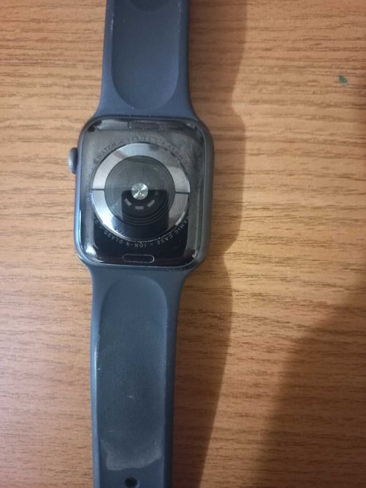Apple watch 5. 44 mm