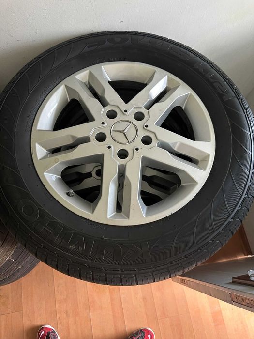 Jante cu cauciucuri Mercedes 18''
