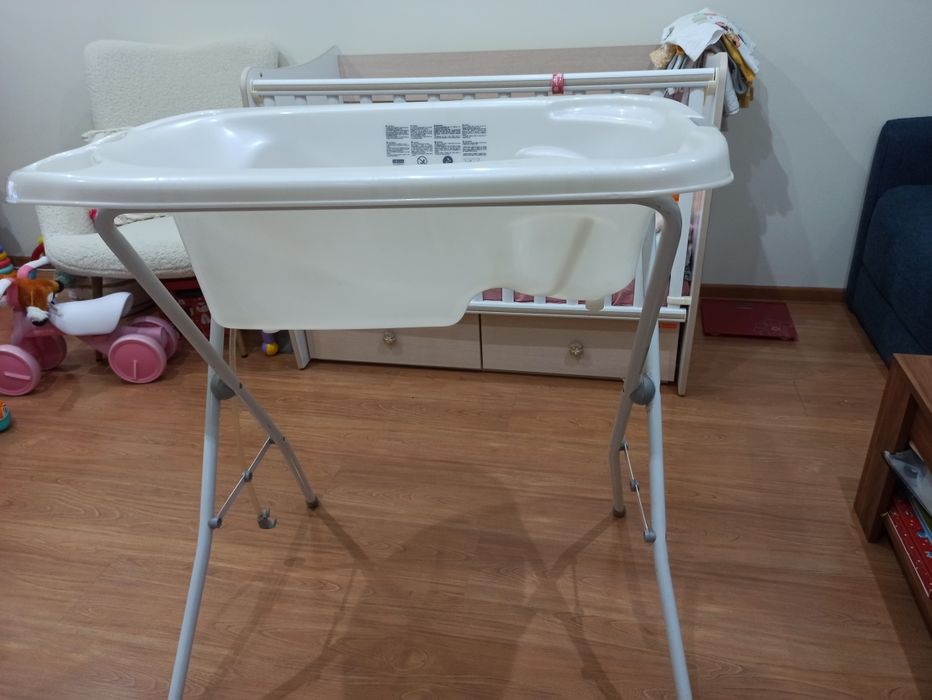 Бебешка ергономична вана Jane