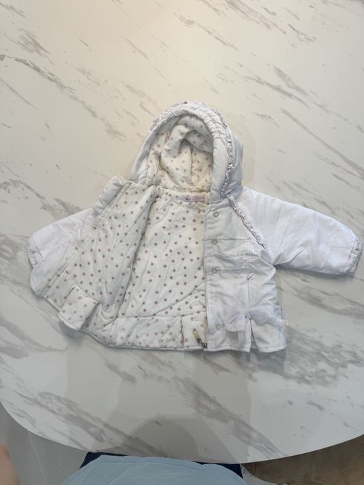 Продаю детские куртки