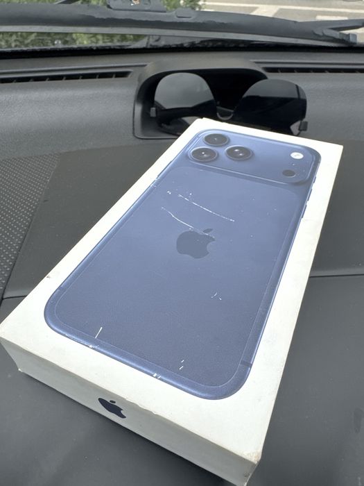 iPhone 17 pro max