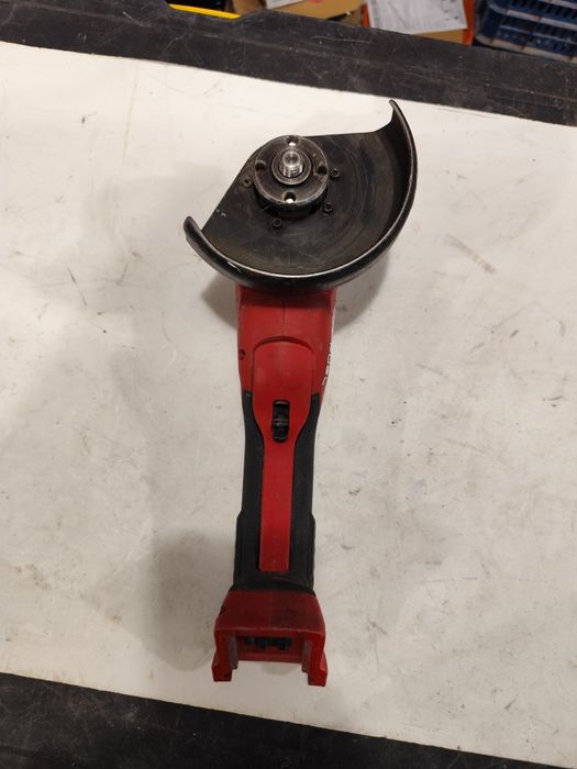 Безчетков ъглошлайф Милуоки Milwaukee M18 FSAGV125XPDB регулиране на о