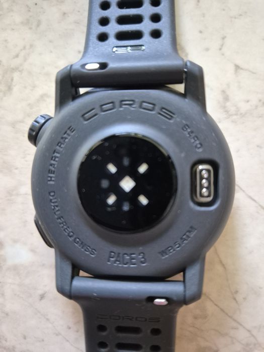 Мультиспортивные часы COROS PACE 3