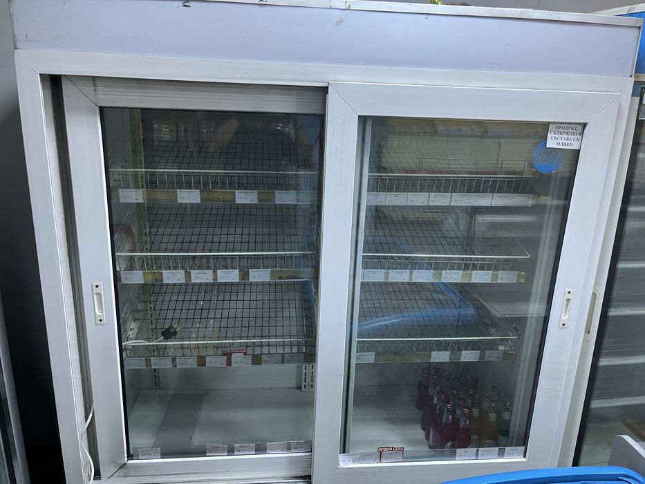 Витрини за Хранителен Магазин.