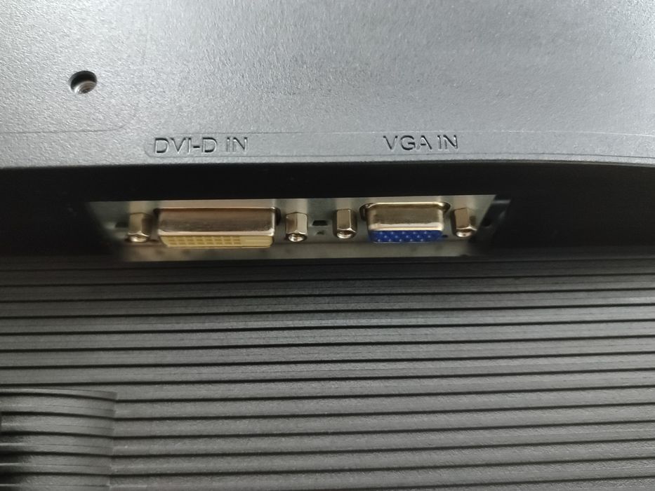 Монитор Aser модель: V226HQL версия: 226HQL A