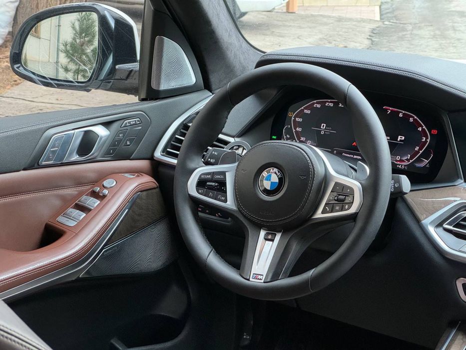 BMW X7 Xdrivie40I