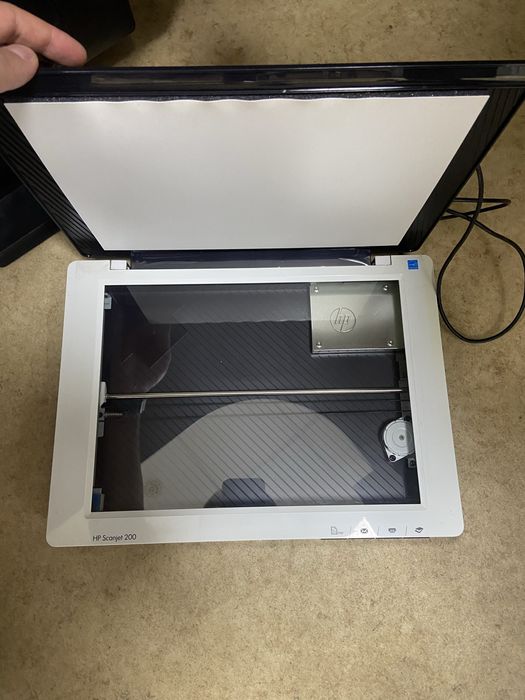 Монитор HP W2072a