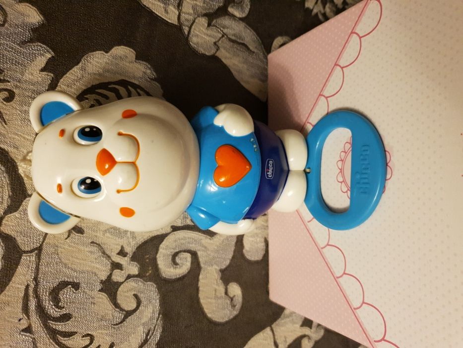 Chicco Чикко игрушка "Музыкальный медвежонок" с 0 до 18 мес.