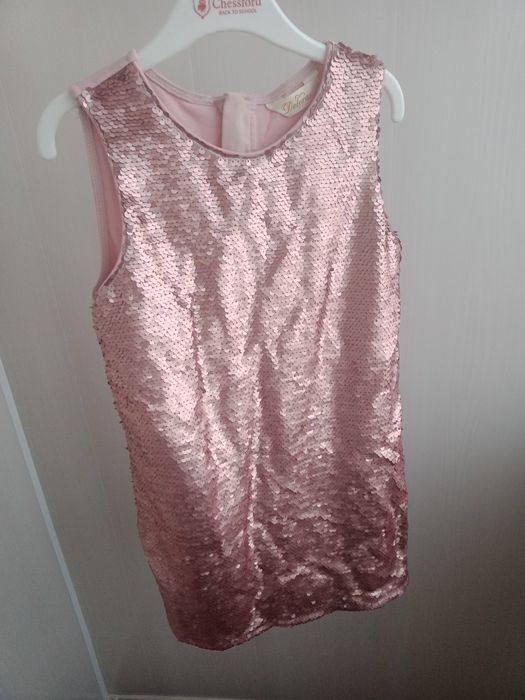 Продам платье на девочку