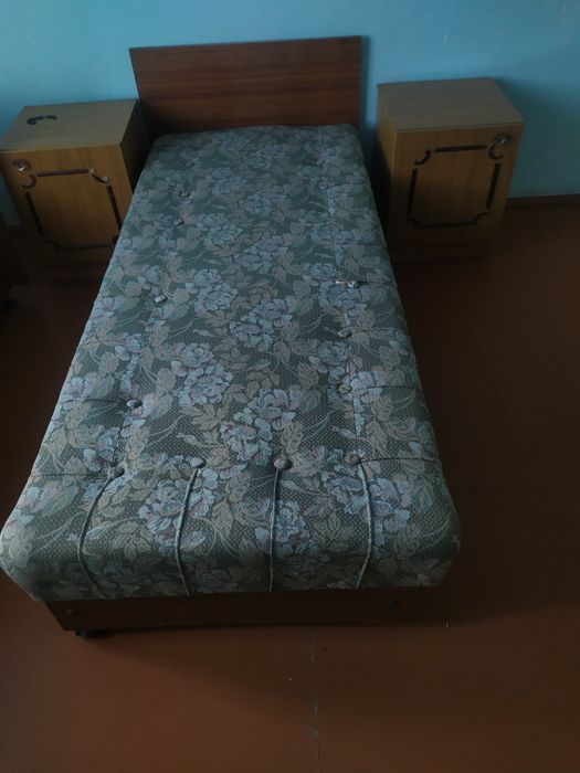 Кровать односпальная