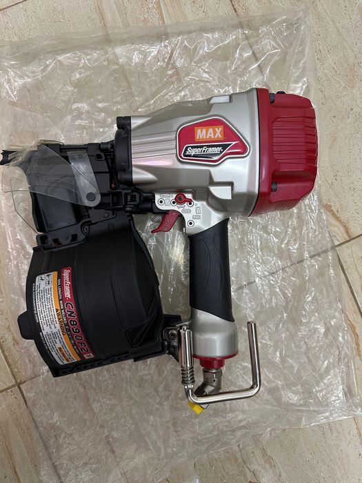 Pistol pneumatic cuie în rolă MAX SuperFramer CN890F2 (50-90mm) – NOU / NEFOLOSIT