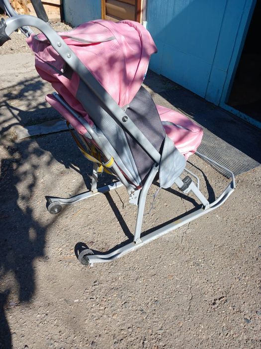 Продам зимние санки