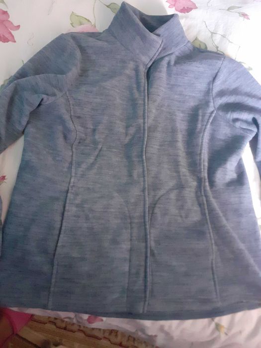 Bluza fleece mărime L