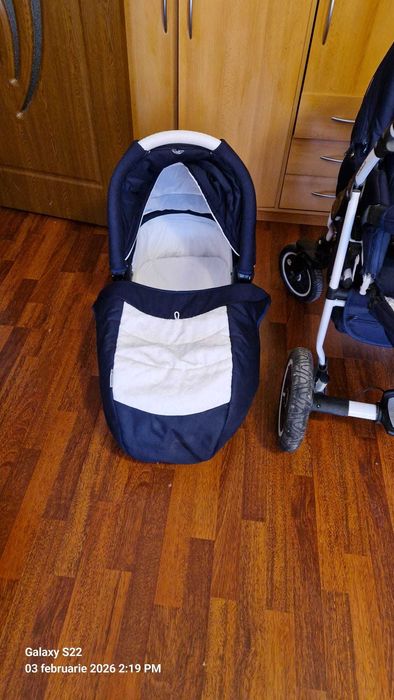 Vand carucior  cu landou Enduro